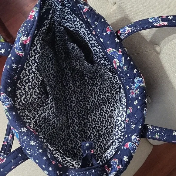 Vera Bradley Iconic Vera Tote- Holiday Owls - Picture 3 of 7